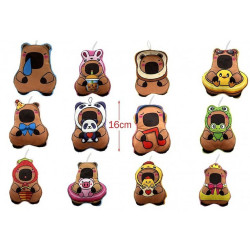 PELUCHE CAPYBARA DEGUISE 16 CM